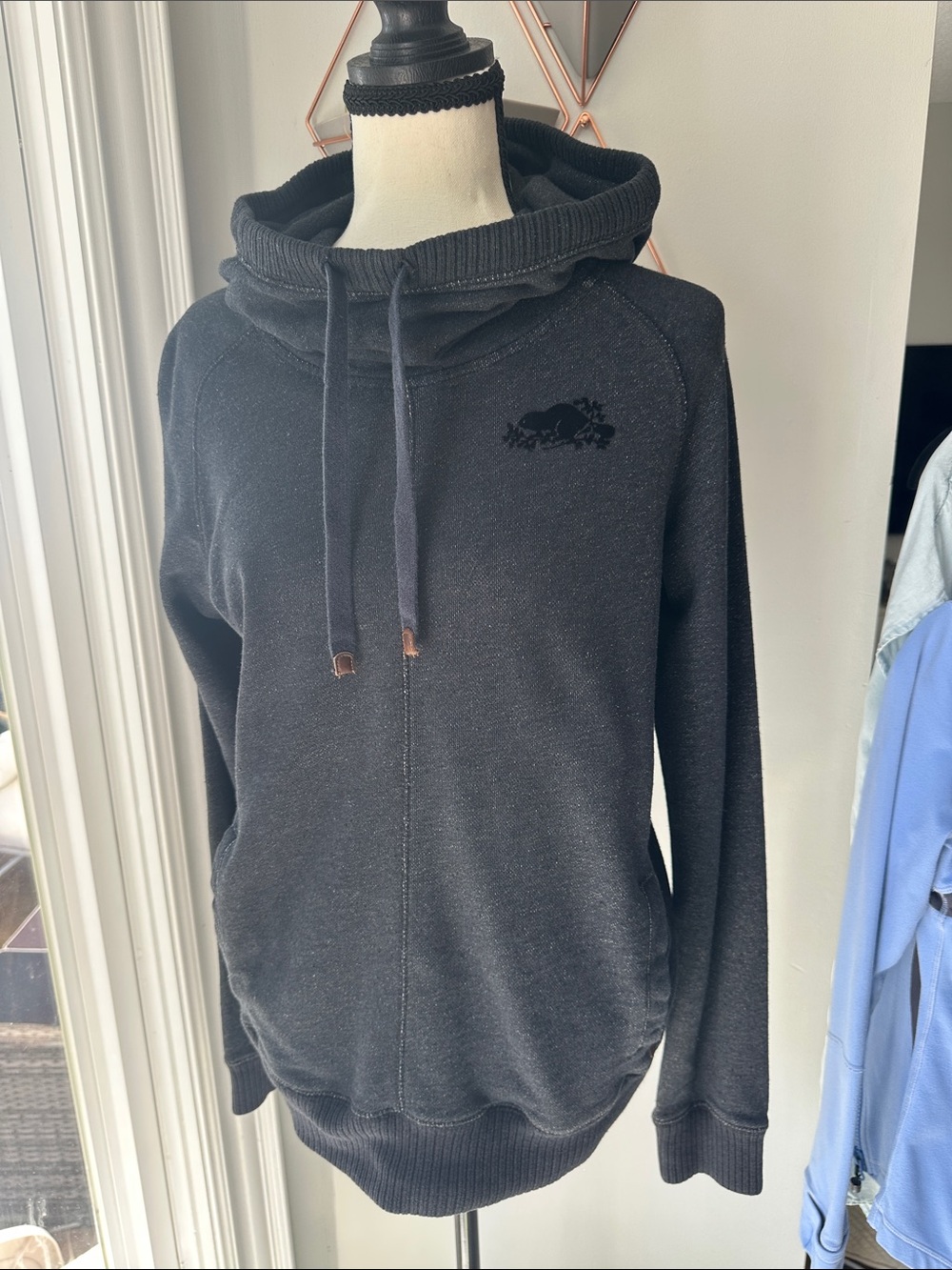 ROOTS Women's Heather Black Gray Cowl Neck Hoodie Sweater Sweatshirt Size Small